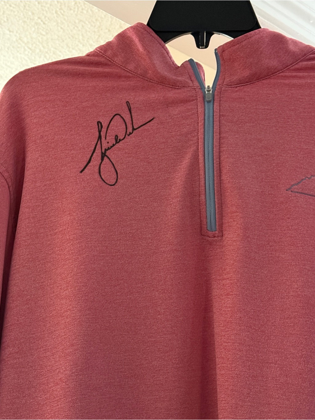 Tiger Woods Signed Peter Millar 2xl Pullover